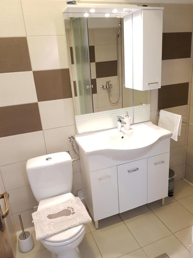 Apartments Dora And Tonka Krk Porat  Dış mekan fotoğraf