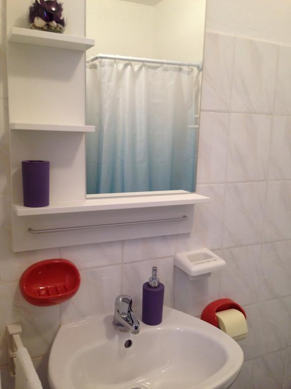 Apartments Dora And Tonka Krk Porat  Dış mekan fotoğraf